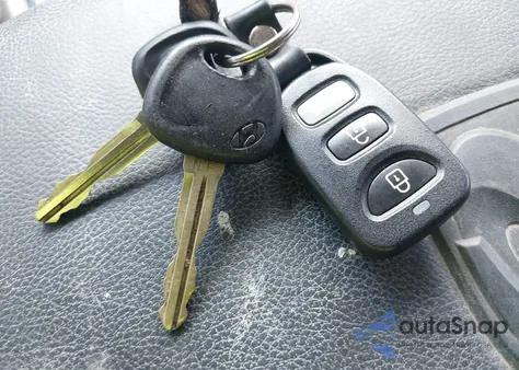 2010 Hyundai Sonata Gls from USA, damaged, VIN 5NPET4AC4AH648572